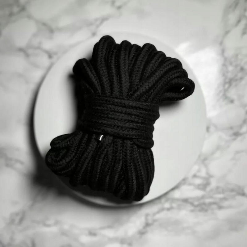 Мотузка БДСМ для зв'язування SHIBARI довгий 10 м чорний шнур бондаж для знерухомлення