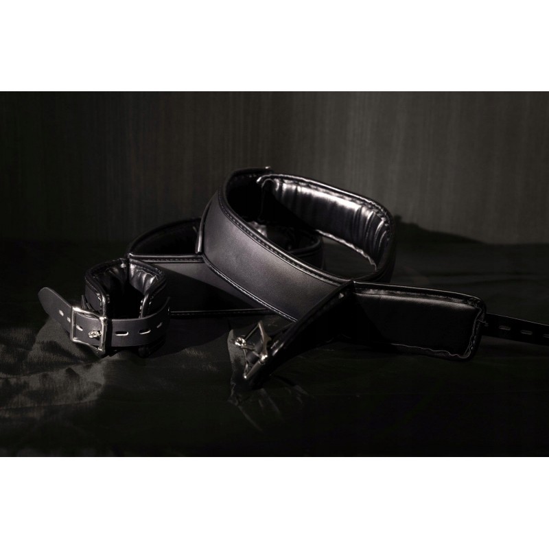 Hand and Thigh Cuffs Набір - Чорний