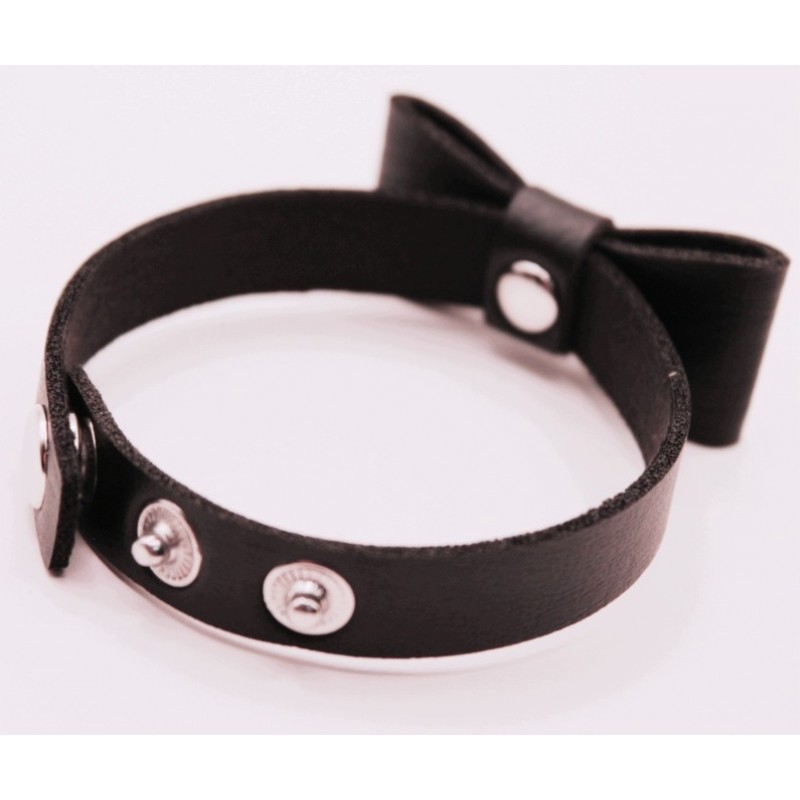 Чорний браслет з бантиком зі штучної шкіри - сексуальний та чуттєвий
